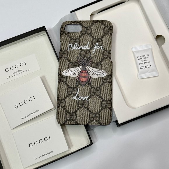 NIB GUCCI Blind For Love IPhone 7 GG Monogram Bumble Bee Cover - Picture 7 of 11